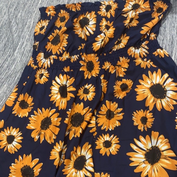 Sunflower Romper. Worn once